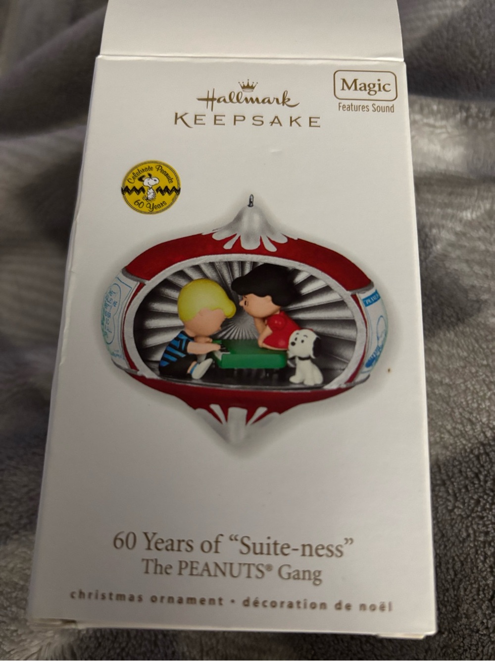 Hallmark Ornament 60 years of Suite-ness Peanuts